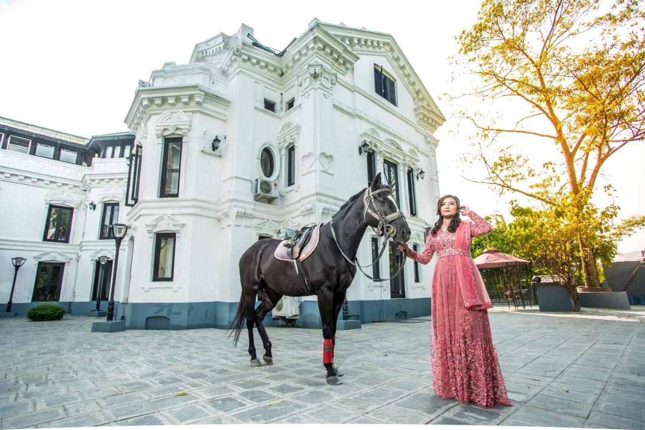 Royal Empire Boutique Hotel Katmandu Dış mekan fotoğraf